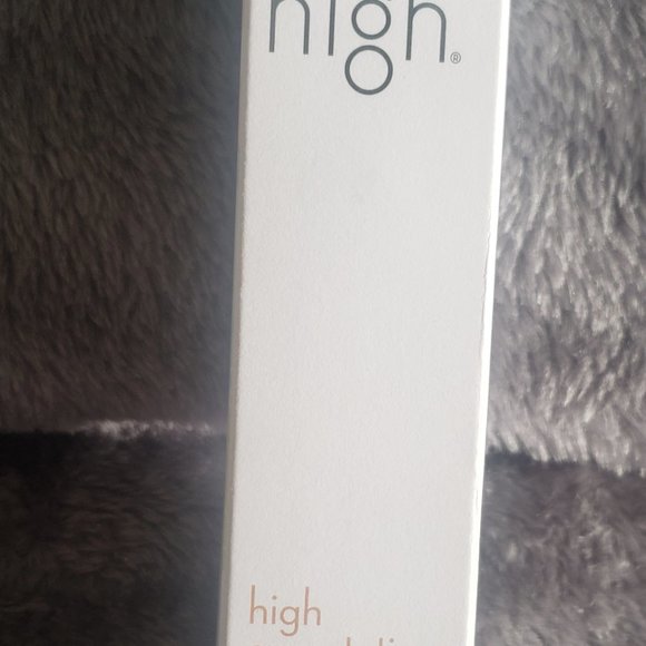 HIGH BEAUTY High Expectations FACIAL OIL $65 - Picture 3 of 10